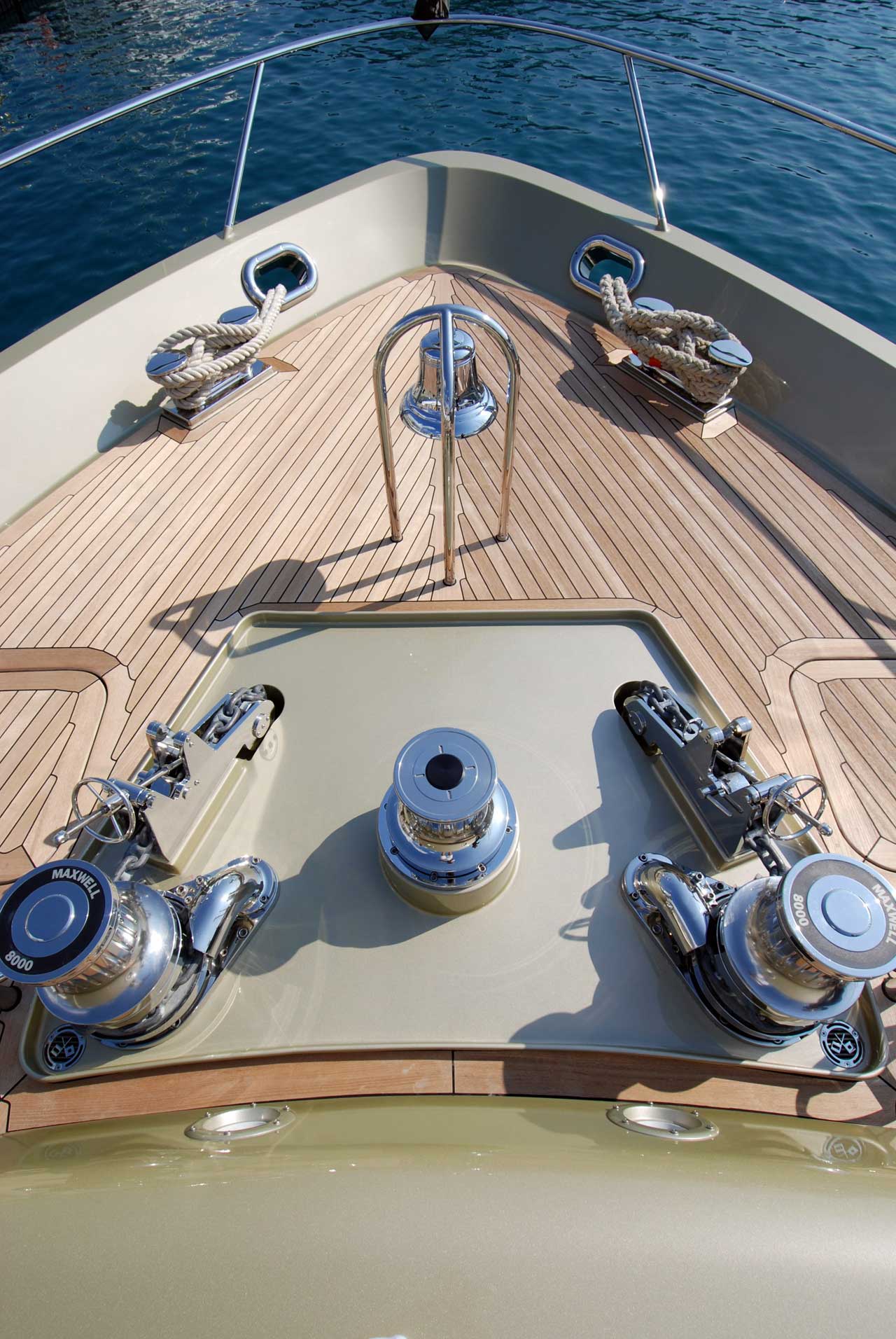  Favoring sustainable yachting practices
